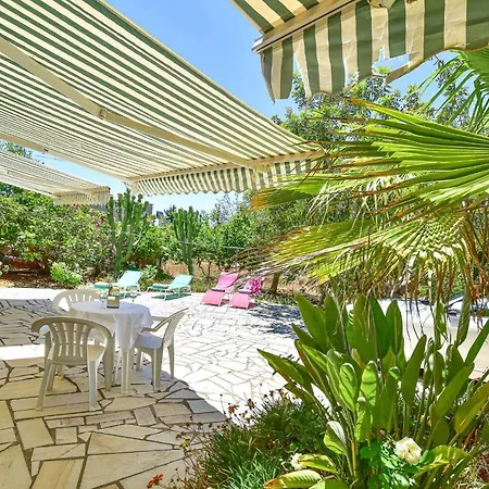 Vila Portuguesa By Mtphomes Albufeira Exterior photo